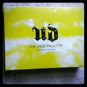 Urban decay vice pallet limited edition